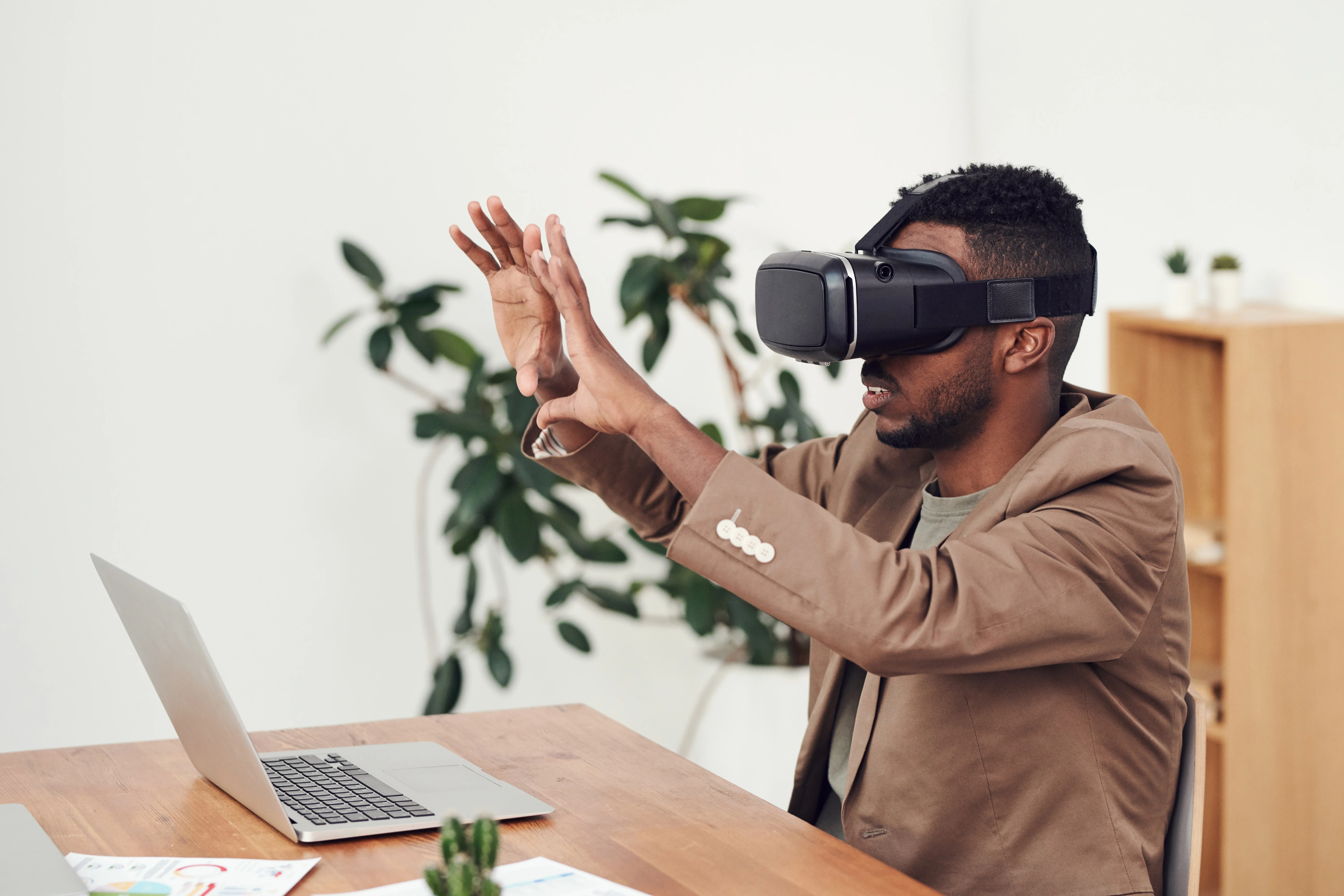 AR / VR for professionals